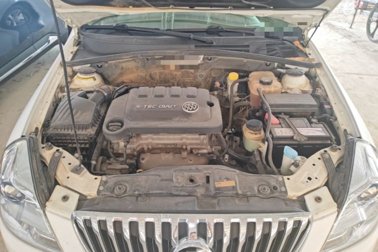 Used Buick Excelle 2013 1.5L Automatic Classic Model Engine Bay
