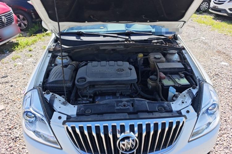 Used Buick Excelle 2013 1.5L Automatic Classic Model Engine Bay