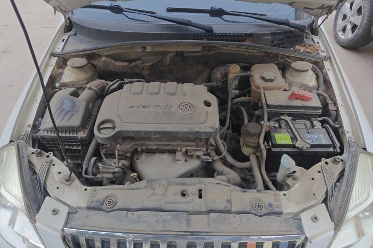 Used Buick Excelle 2013 1.5L Automatic Classic Model Engine Bay