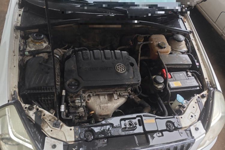 Used Buick Excelle 2013 1.5L Automatic Classic Model Engine Bay