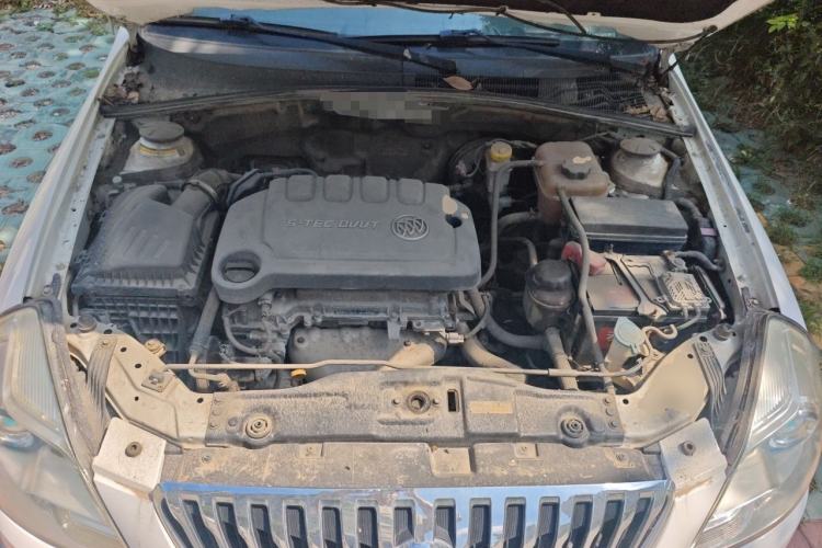 Used Buick Excelle 2013 1.5L Automatic Classic Model Engine Bay