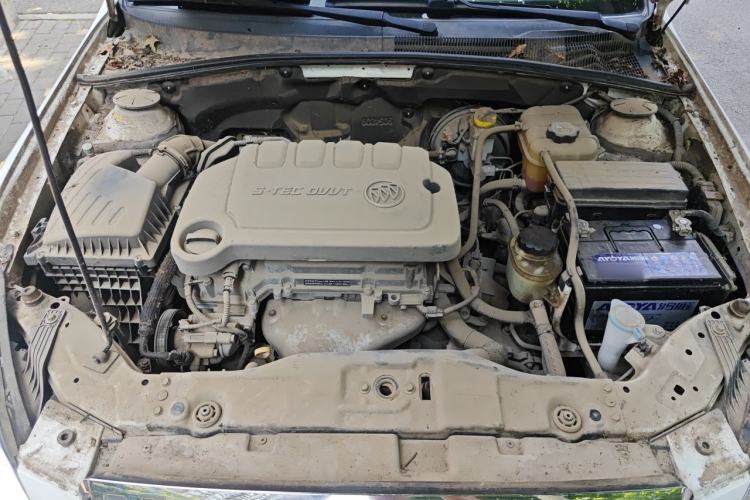 Used Buick Excelle 2013 1.5L Automatic Luxury Model Engine Bay