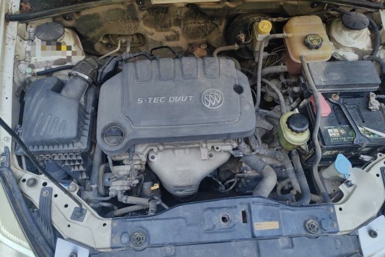 Used Buick Excelle 2013 1.5L Automatic Classic Model Engine Bay