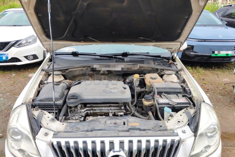 Used Buick Excelle 2013 1.5L Automatic Luxury Model Engine Bay