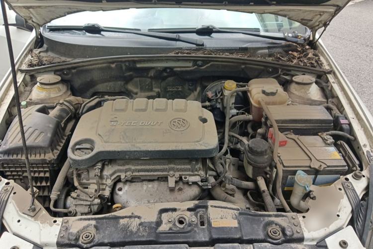Used Buick Excelle 2013 1.5L Automatic Classic Model Engine Bay