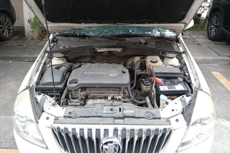 Used Buick Excelle 2013 1.5L Automatic Classic Model Engine Bay