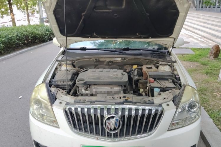 Used Buick Excelle 2013 1.5L Automatic Classic Model Engine Bay
