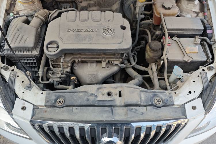 Used Buick Excelle 2013 1.5L Manual Classic Model Engine Bay