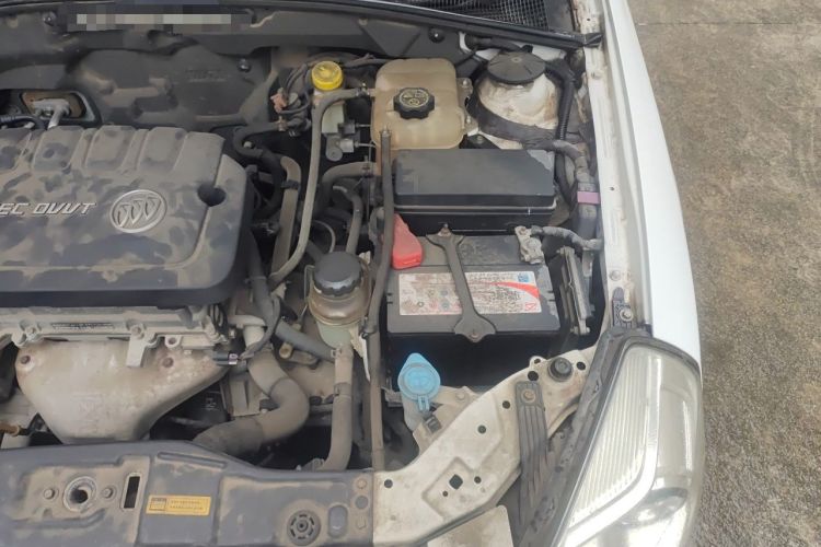 Used Buick Excelle 2013 1.5L Automatic Classic Model Engine Bay Left