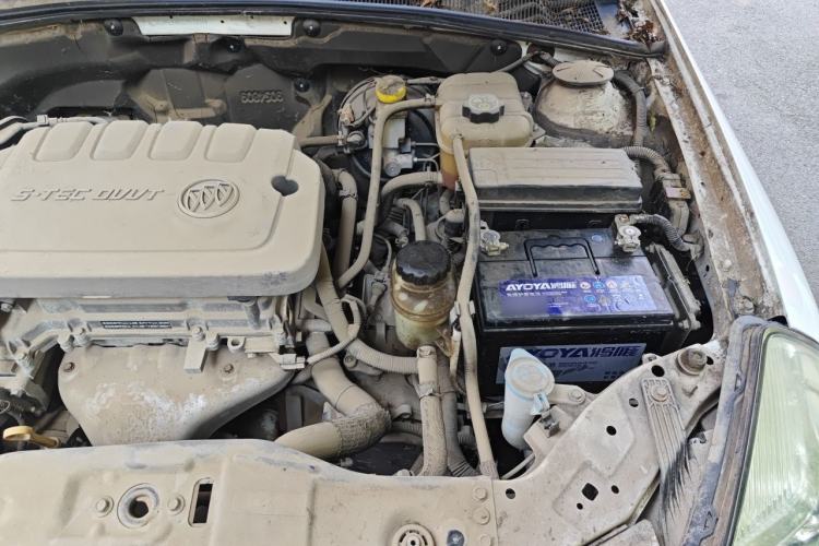 Used Buick Excelle 2013 1.5L Automatic Luxury Model Engine Bay Left