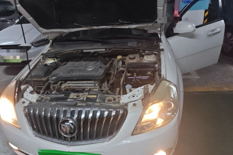 Used Buick Excelle 2013 1.5L Manual Classic Model Engine Bay Left