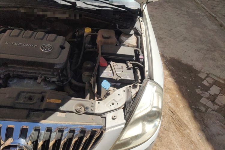 Used Buick Excelle 2013 1.5L Automatic Classic Model Engine Bay Left