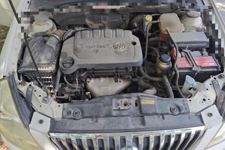 Used Buick Excelle 2013 1.5L Automatic Classic Model Engine Bay