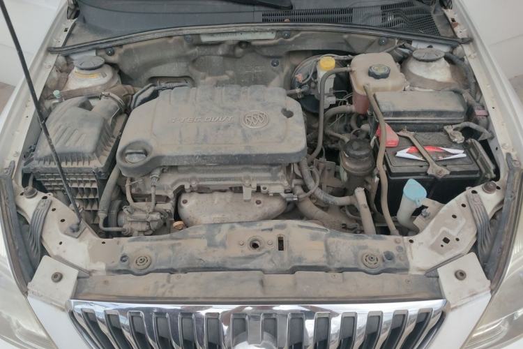 Used Buick Excelle 2013 1.5L Automatic Classic Model Engine Bay