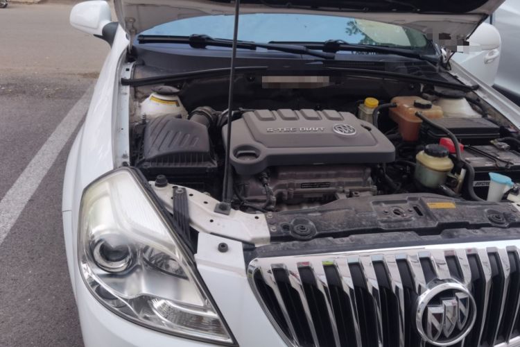 Used Buick Excelle 2013 1.5L Automatic Classic Model Engine Bay Right