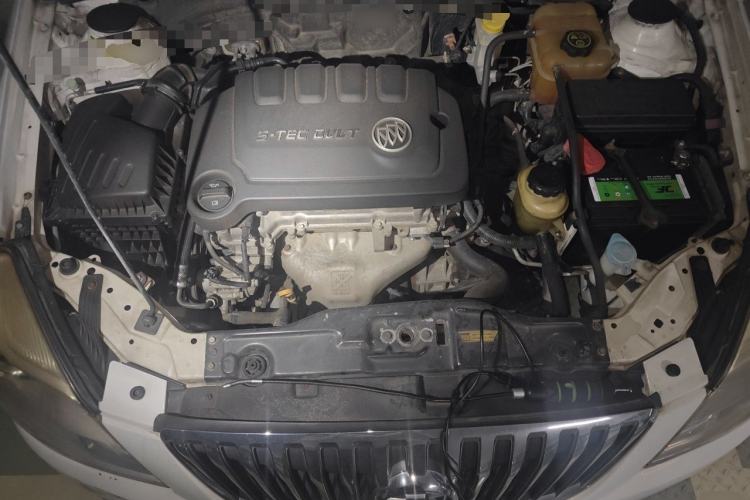 Used Buick Excelle 2013 1.5L Automatic Classic Model Engine Bay