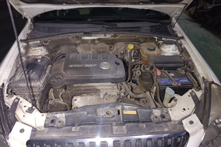 Used Buick Excelle 2013 1.5L Automatic Classic Model Engine Bay