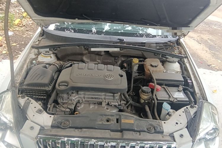 Used Buick Excelle 2013 1.5L Automatic Luxury Model Engine Bay