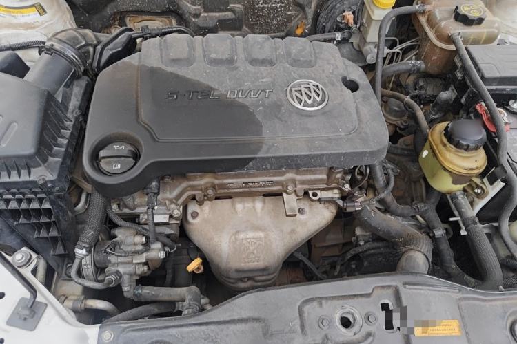 Used Buick Excelle 2013 1.5L Automatic Classic Model Engine Bay