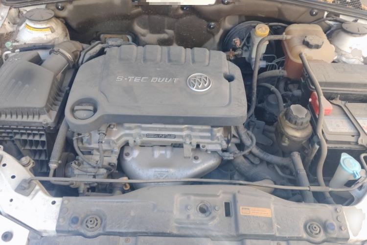 Used Buick Excelle 2013 1.5L Automatic Classic Model Engine Bay