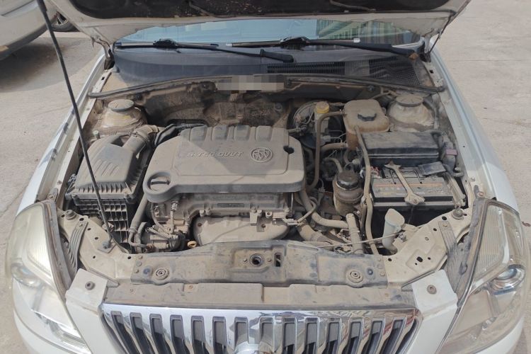 Used Buick Excelle 2013 1.5L Automatic Luxury Model Engine Bay