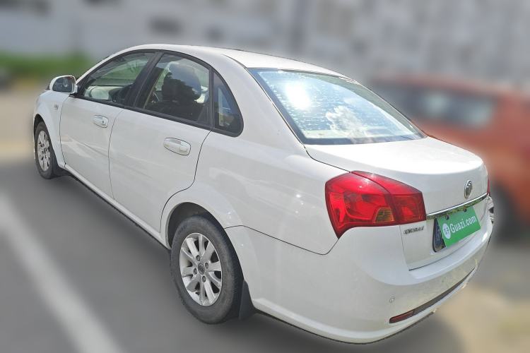 Used Buick Excelle 2013 1.5L Automatic Classic Model Exterior 3