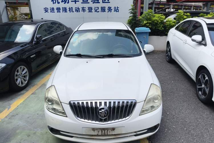 Used Buick Excelle 2013 1.5L Automatic Classic Model Front