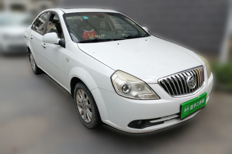 Used Buick Excelle 2013 1.5L Manual Luxury Model Front Right 45 Deg