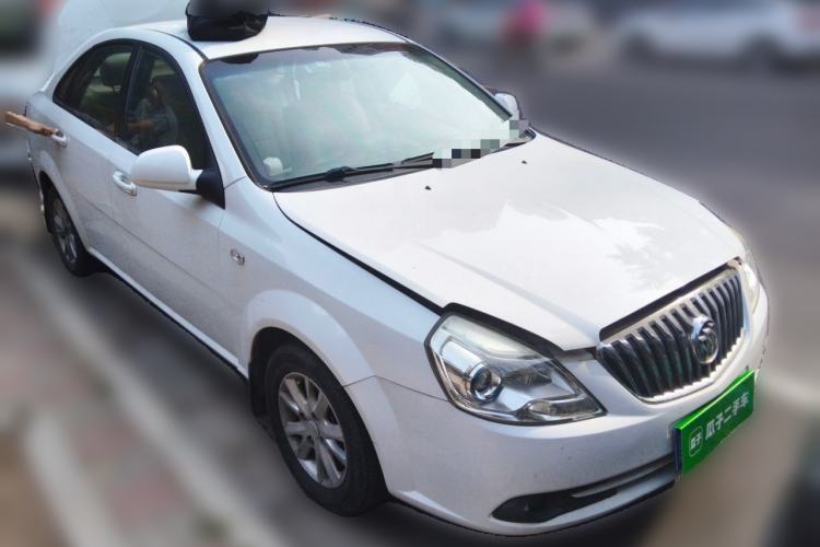 Used Buick Excelle 2013 1.5L Automatic Classic Model Front Right 45 Deg