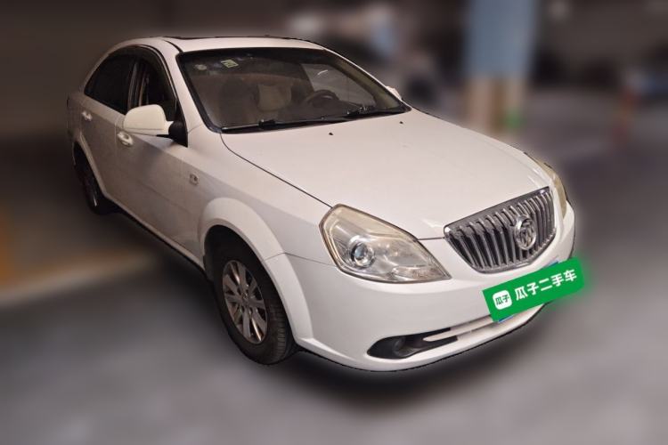 Used Buick Excelle 2013 1.5L Manual Classic Model Front Right 45 Deg