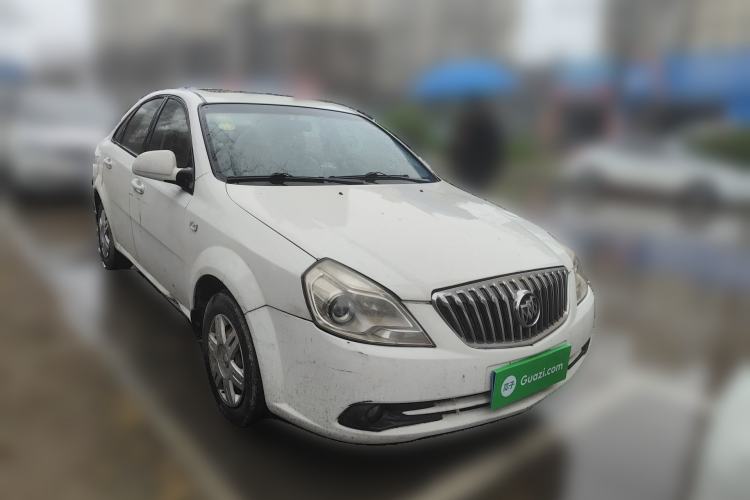 Used Buick Excelle 2013 1.5L Manual Classic Model Front Right 45 Deg