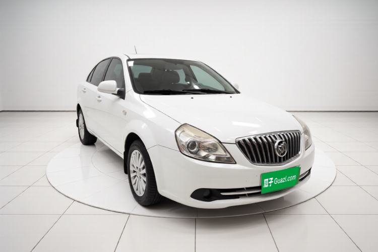 Used Buick Excelle 2013 1.5L Automatic Classic Model Front Right 45 Deg