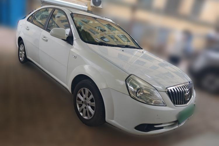 Used Buick Excelle 2013 1.5L Automatic Classic Model Front Right 45 Deg