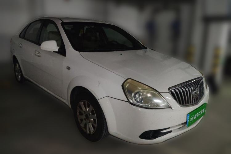 Used Buick Excelle 2013 1.5L Automatic Classic Model Front Right 45 Deg
