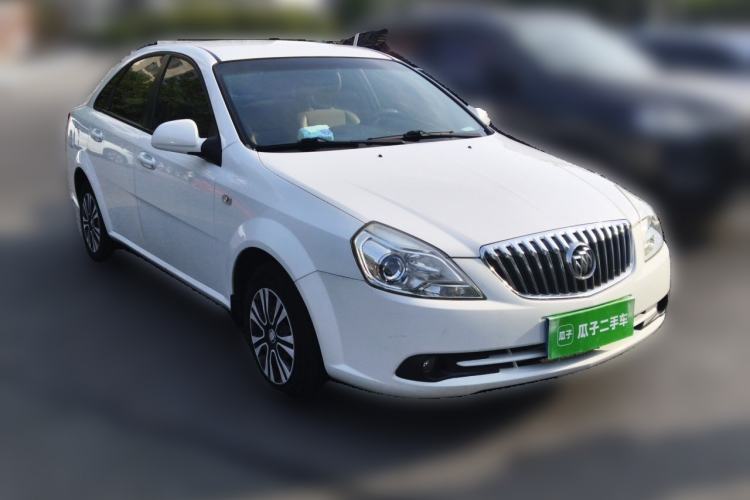 Used Buick Excelle 2013 1.5L Automatic Classic Model Front Right 45 Deg