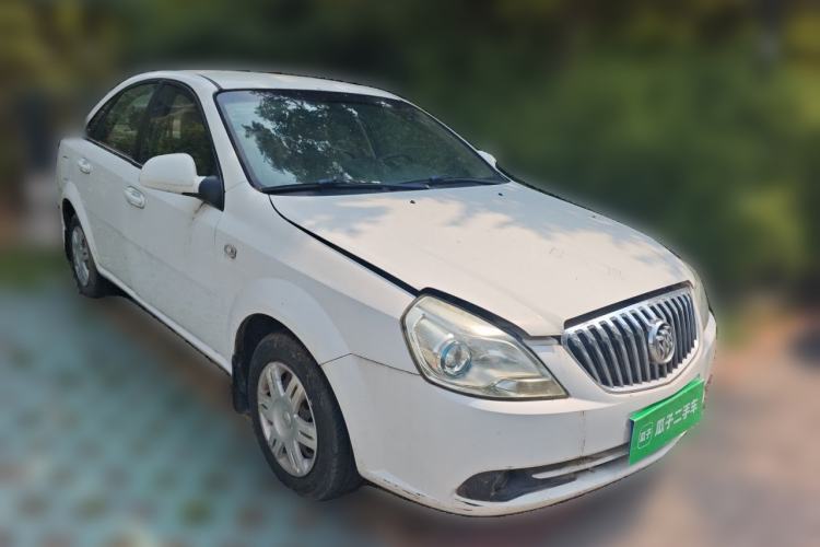 Used Buick Excelle 2013 1.5L Automatic Classic Model Front Right 45 Deg
