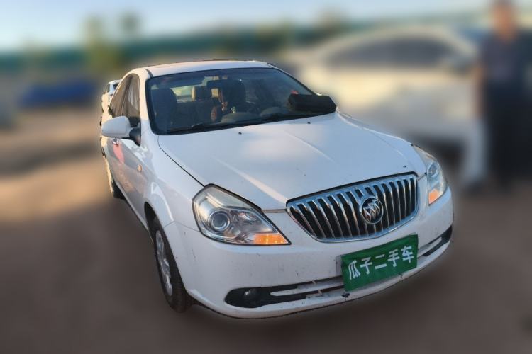 Used Buick Excelle 2013 1.5L Manual Classic Model Front Right 45 Deg
