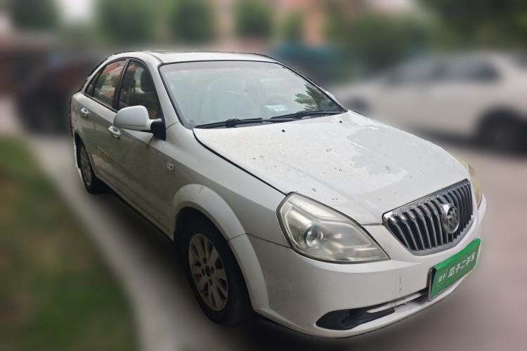 Used Buick Excelle 2013 1.5L Manual Luxury Model Front Right 45 Deg