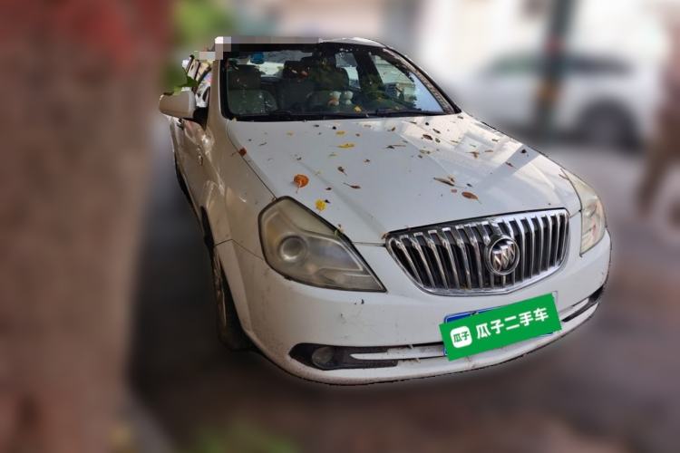 Used Buick Excelle 2013 1.5L Manual Classic Model Front Right 45 Deg