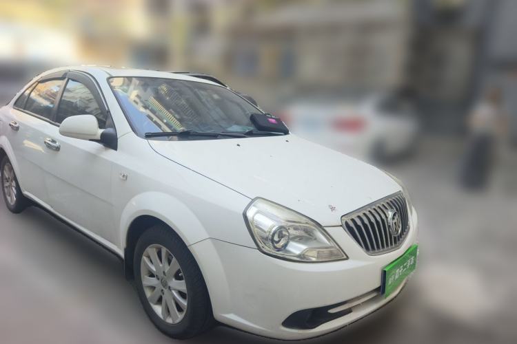 Used Buick Excelle 2013 1.5L Automatic Luxury Model Front Right 45 Deg