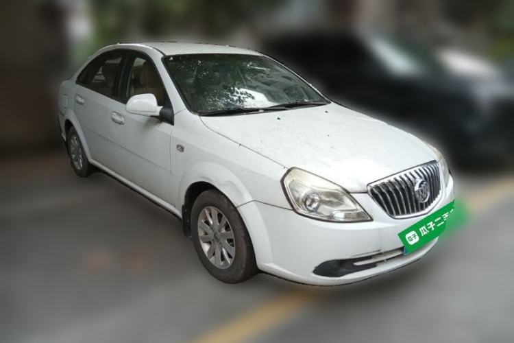 Used Buick Excelle 2013 1.5L Automatic Classic Model Front Right 45 Deg