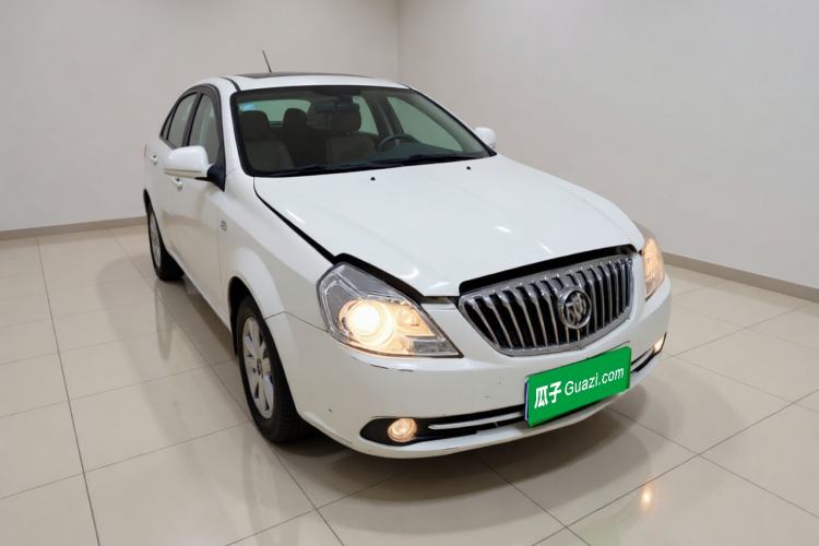 Used Buick Excelle 2013 1.5L Manual Classic Model Front Right 45 Deg