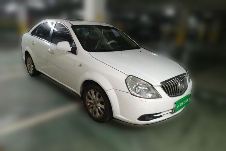 Used Buick Excelle 2013 1.5L Automatic Luxury Model Front Right 45 Deg