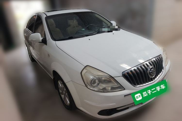Used Buick Excelle 2013 1.5L Manual Classic Model Front Right 45 Deg