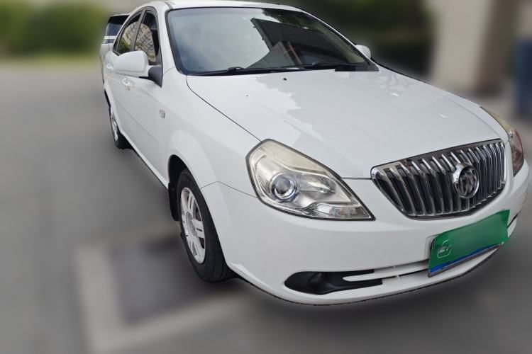 Used Buick Excelle 2013 1.5L Automatic Classic Model Front Right 45 Deg