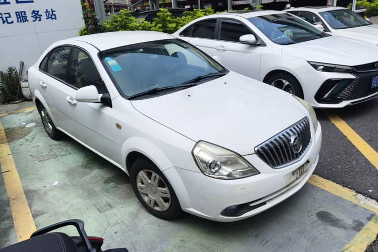 Used Buick Excelle 2013 1.5L Automatic Classic Model Front Right 45 Deg