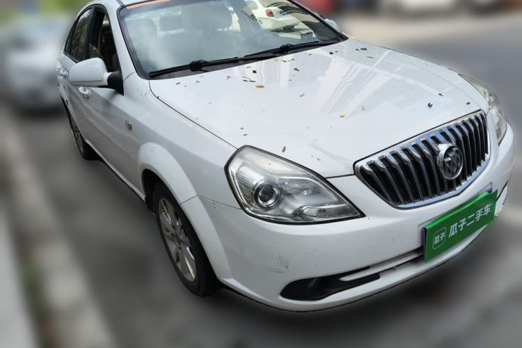 Used Buick Excelle 2013 1.5L Automatic Luxury Model Front Right 45 Deg