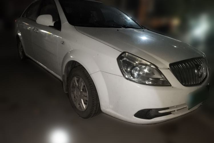 Used Buick Excelle 2013 1.5L Manual Classic Model Front Right 45 Deg
