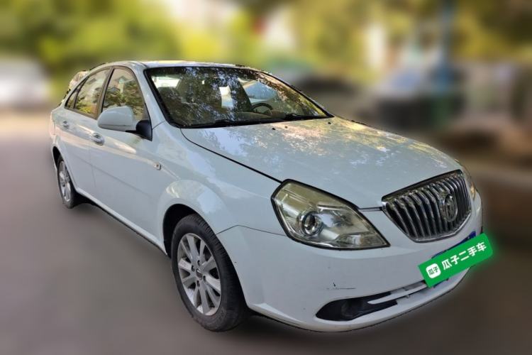 Used Buick Excelle 2013 1.5L Automatic Luxury Model Front Right 45 Deg