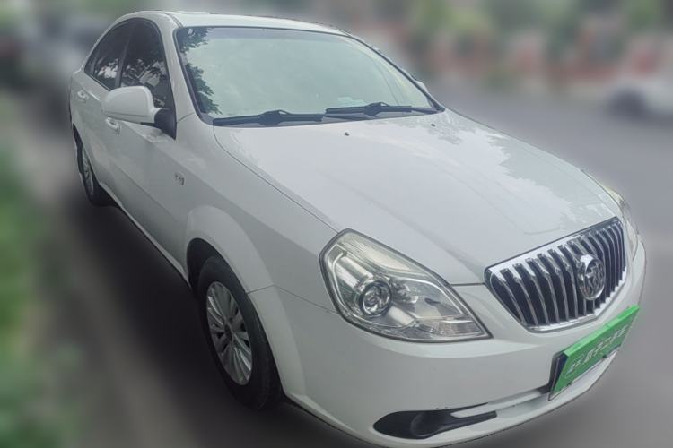 Used Buick Excelle 2013 1.5L Manual Classic Model Front Right 45 Deg